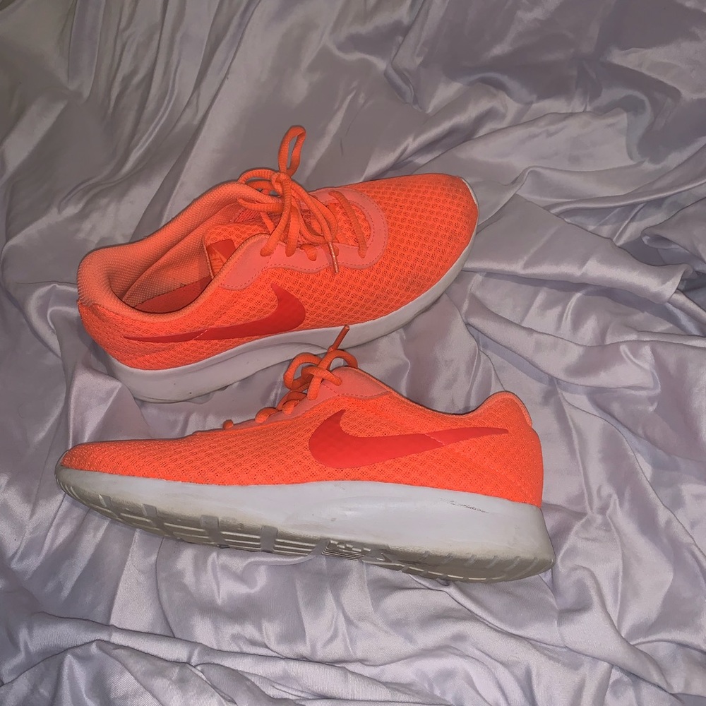 Nike tarjun sneakers